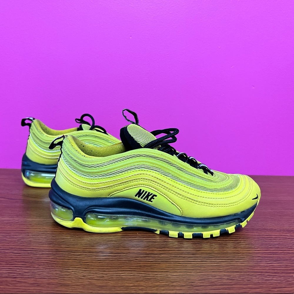 Neon Air Max 97